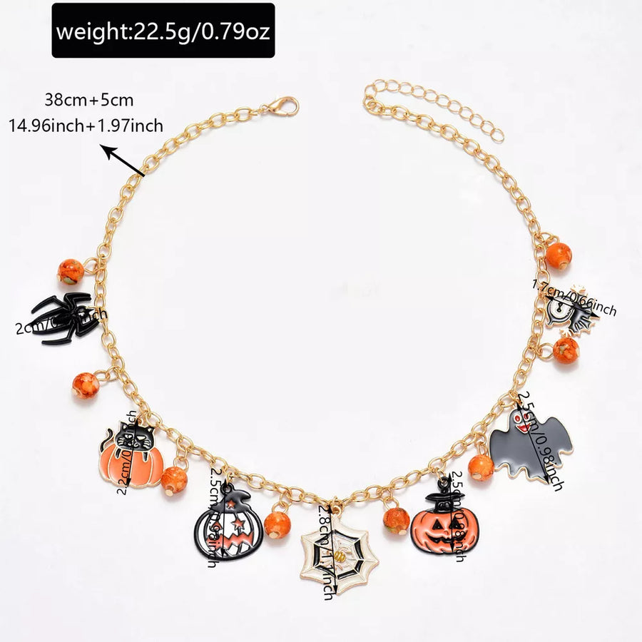 Gold necklace with collar-length and lobster clasp