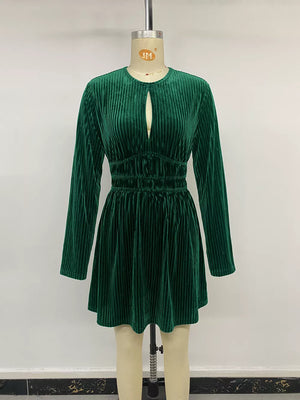 emerald green mini dress with stretch and long sleeve