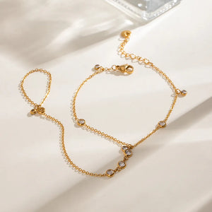18k Gold-plated Inlaid Rhinestone Chain Bracelet in gold with 18K gold plating