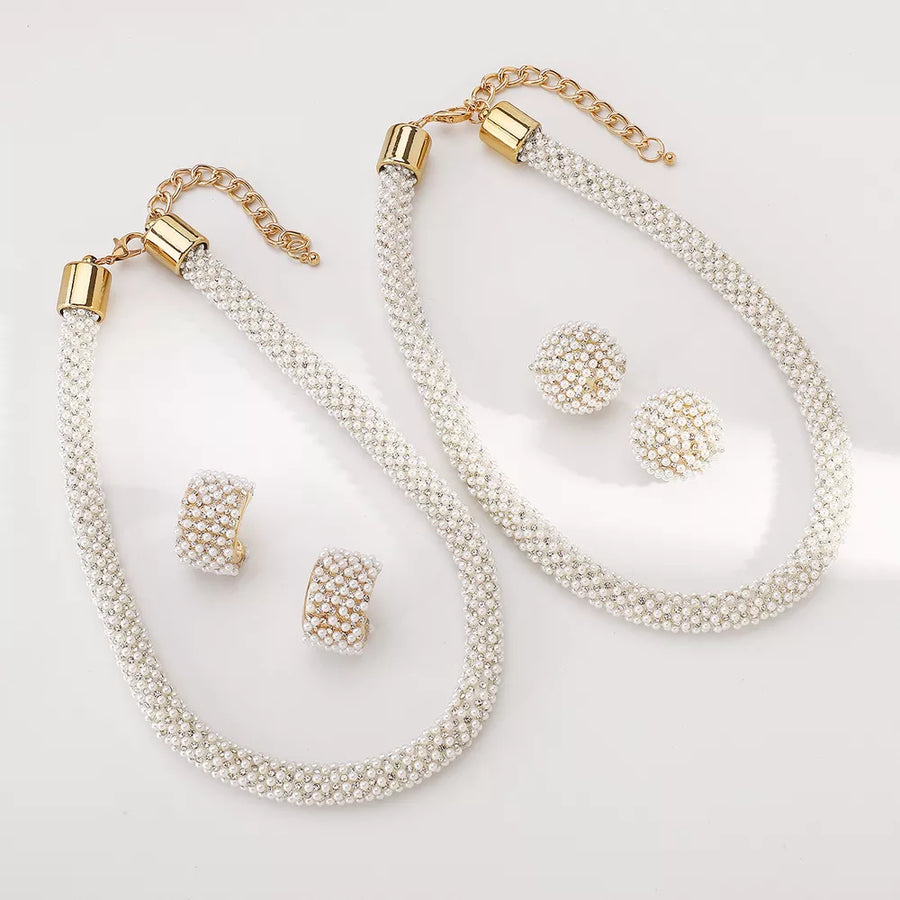 Jewelry Set in ivory featuring pearl embellishment and choker fit