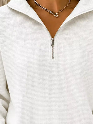 sweatshirt in Navy