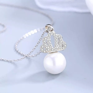 Synthetic Pearl,925 sterling silver,Zircon Care instructions: Avoid wearing duri necklace in ivory with straight silhouette