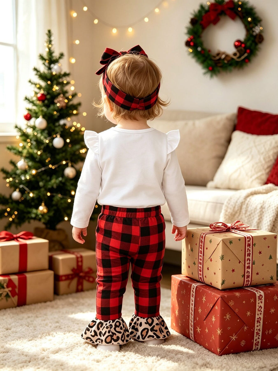 95% polyester, 5% spandex Care instructions: Machine wash cold pajama set in white with regular silhouette