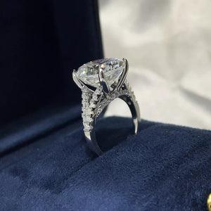 Silver with 10ct Moissanite 925 Sterling Silver Ring in Silver