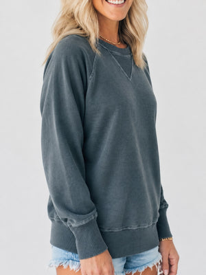 Crew Neck Raglan Sleeve Sweatshirt in Army Green