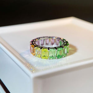 925 Sterling Silver Light Green Zircon Ring in yellow with multi-colored stones