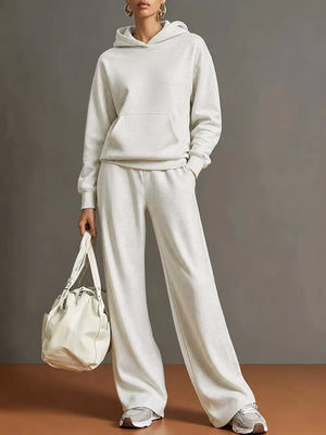 Burgundy lounge set with full-length and pullover, drawstring, elastic