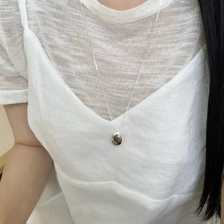 silver necklace with long and clasp