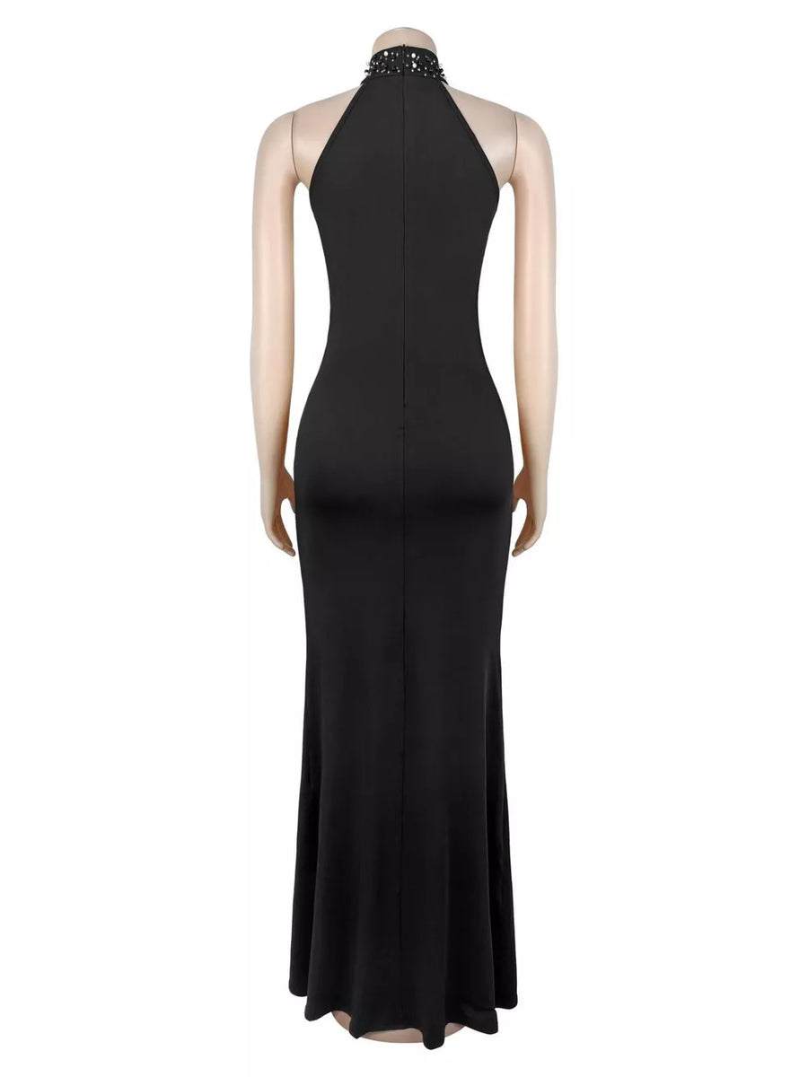 maxi dress in black with ruched and maxi