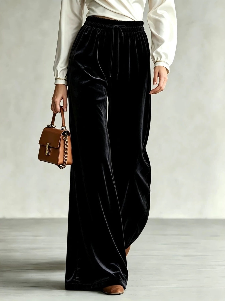 wide-leg pants in Black with drawstring waist and full-length