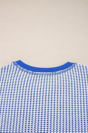 modern sweatshirt in Royal Blue with crew neck