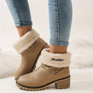 boots in Black with round toe and ankle-length