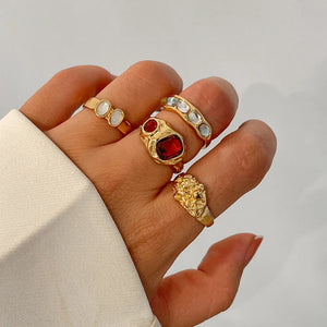 ring in gold featuring set of 4 and fitted fit