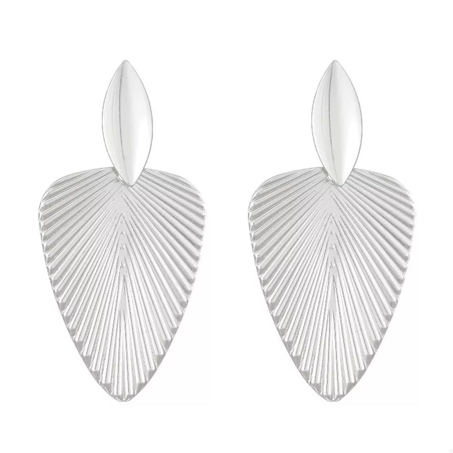 earrings in silver with textured and textured finish