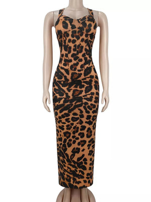 black maxi dress with stretch and sleeveless