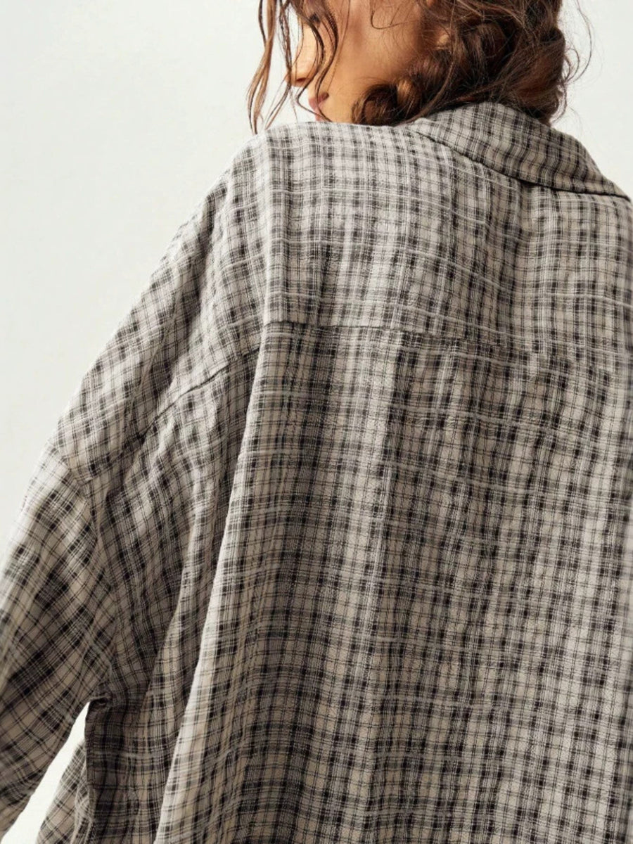 button-down shirt in cream with button cuffs and hip-length
