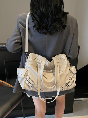 handbag in White