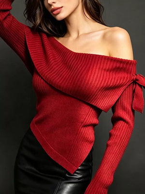 modern off-shoulder top in Black with off-shoulder