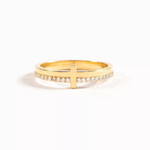 ring in clear with geometric and cross motif