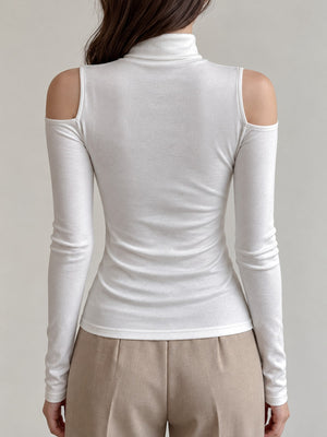 Lyocell Care instructions: Hand wash cold t-shirt in Smoke Gray with fitted silhouette