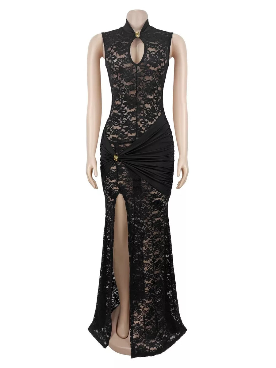 100% polyester Care instructions: Machine wash cold maxi dress in White with fitted silhouette