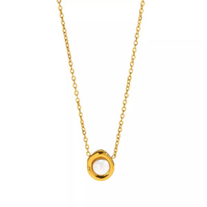18k Gold-plated Pearl Necklace in ivory with gold-plated