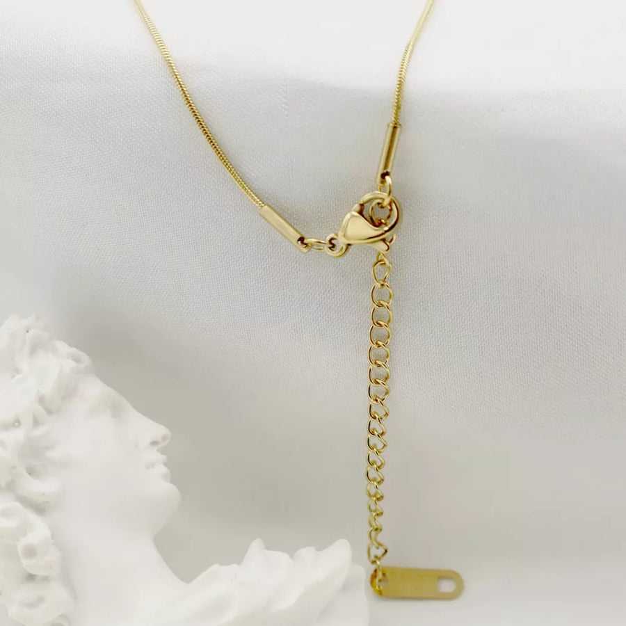 gold necklace with short and clasp