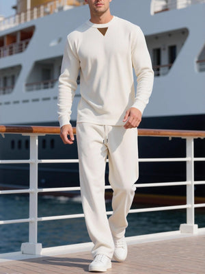 White pajama set with long sleeve and long sleeve