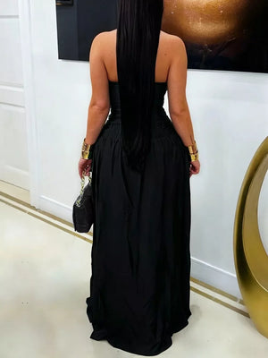 100% polyester Care instructions: Machine wash cold maxi dress in Black with fit-and-flare silhouette