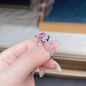 ring in pink