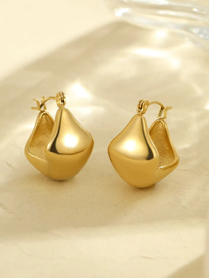 TypeA earrings with earlobe and snap