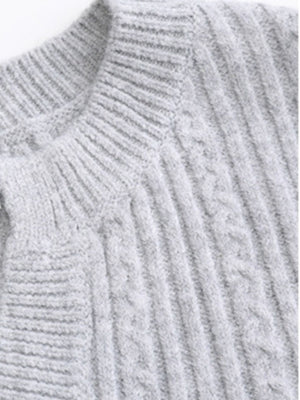 Black pullover sweater with hip-length and pullover