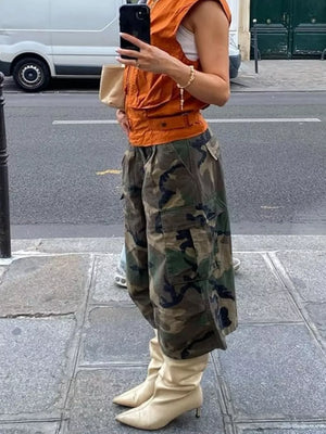 Camouflage with Camouflage Cargo Cropped Pants