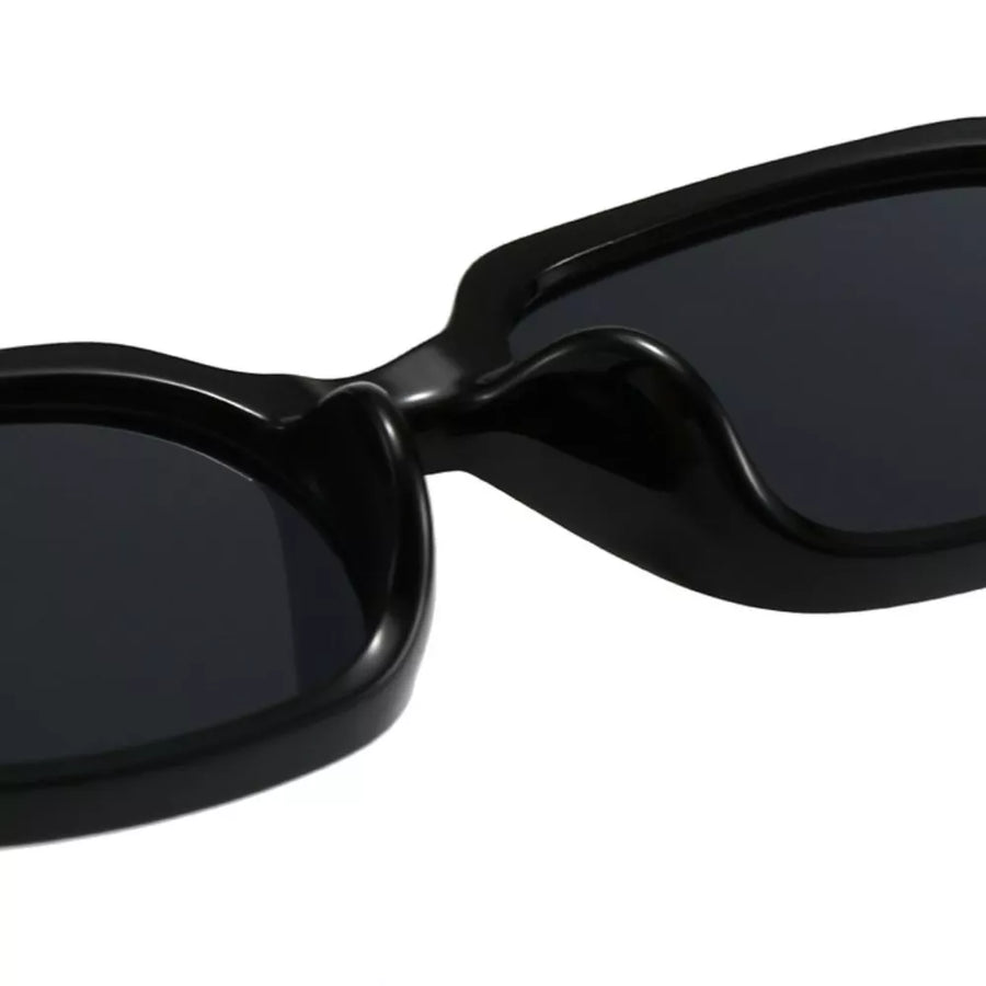 modern sunglasses in Rust with null