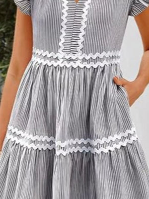 romantic mini dress in Gray with v-neck