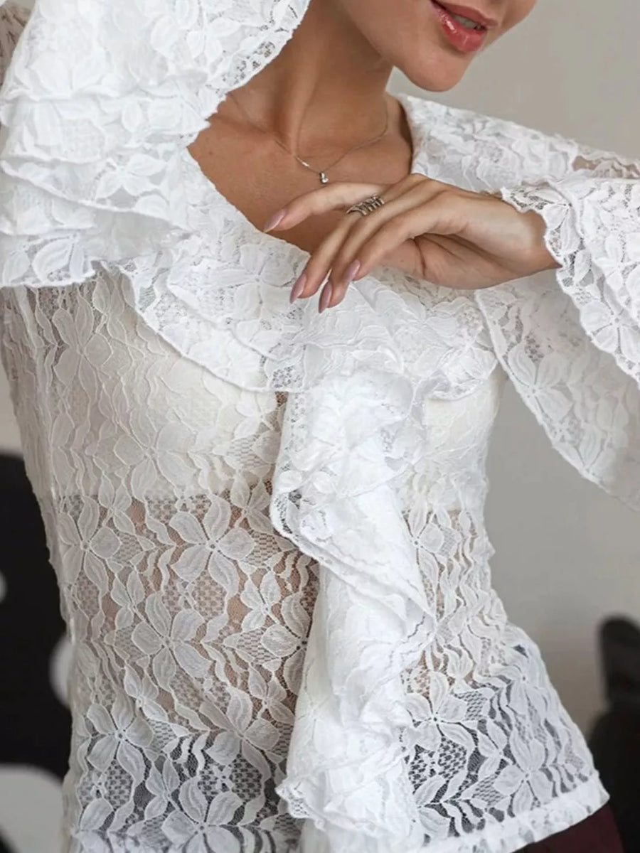 White blouse with hip-length and pullover
