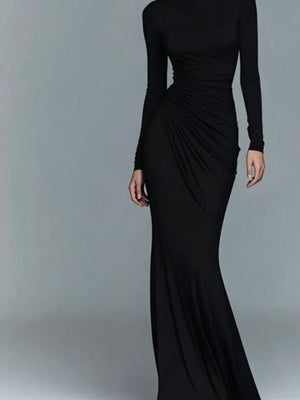 glam maxi dress in navy blue with turtleneck