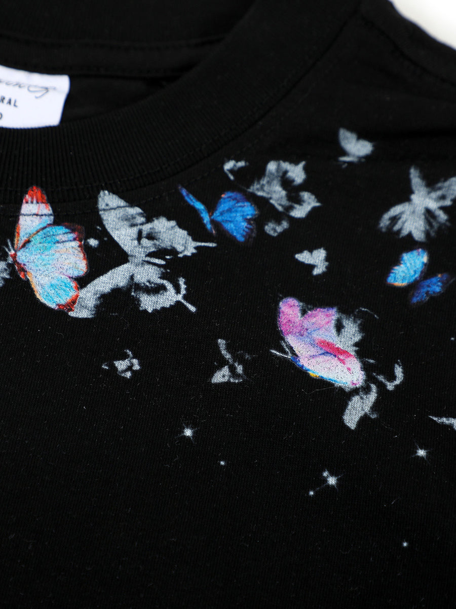 95%cotton,5%spandex Care instructions: Machine wash cold t-shirt in Black with regular silhouette
