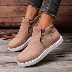 sneakers in Brown with side zipper and ankle-height