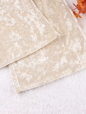 lounge set featuring crushed velvet texture in Beige with 95% polyester, 5% elastane Care instructions: Machine wash cold