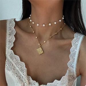 romantic necklace in ivory with N/A
