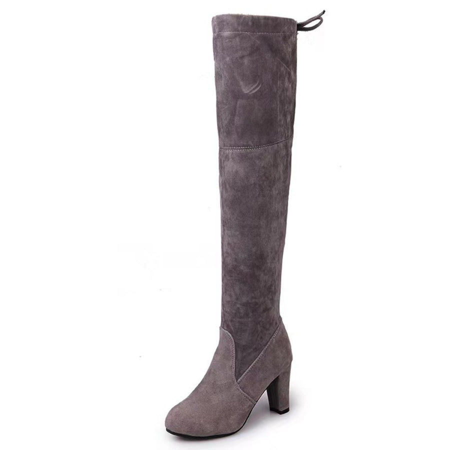 boots in Brown with round toe and over-the-knee
