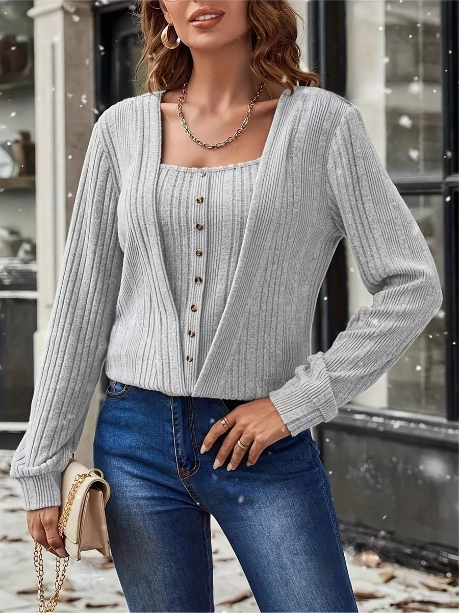 100% polyester Care instructions: Machine wash cold t-shirt in Dusty Pink with regular silhouette