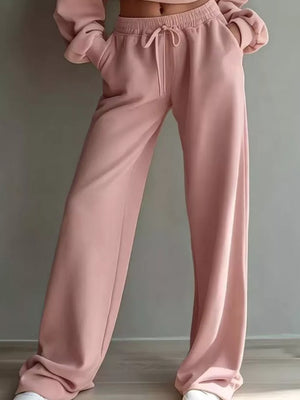 athleisure lounge set in Pink with round neck