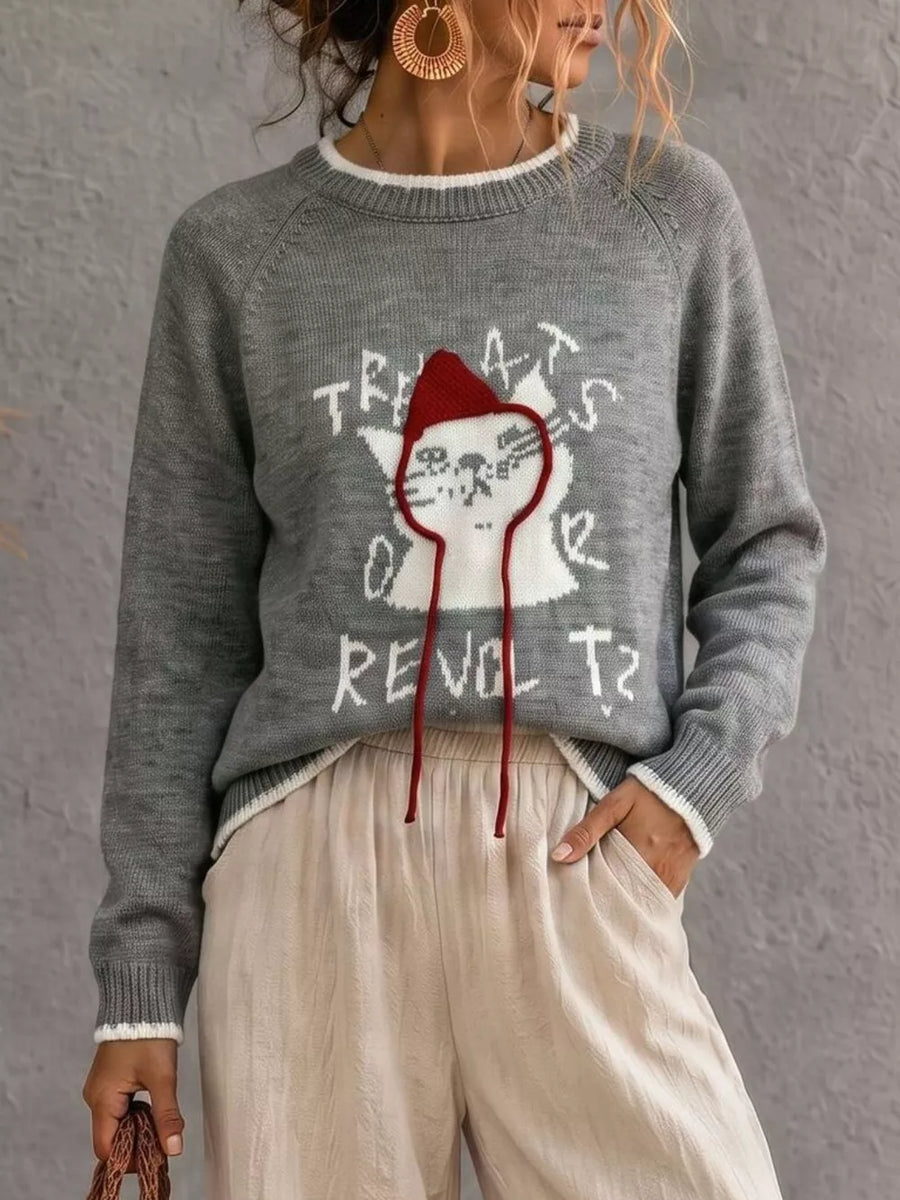 artsy pullover sweater in Gray with crew neck