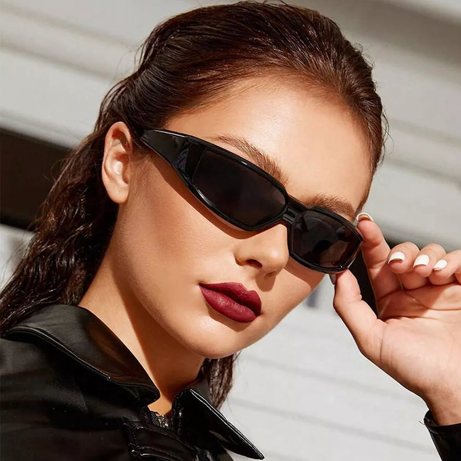 Tinted Lenses Sunglasses in black with UV400 protection