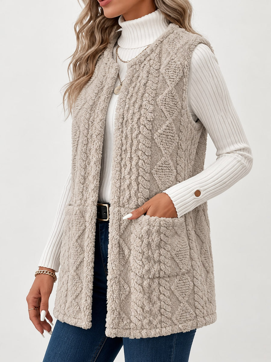 Polyester & vest in Ivory with relaxed silhouette