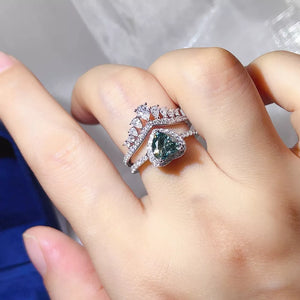 Turquoise 2 Carat Heart-shaped Crown 925 Sterling Moissanite Ring Set