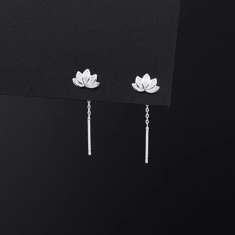 925 sterling silver Care instructions: Avoid wearing during exercise, as sweat w earrings in silver with jewelry silhouette