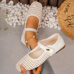 flats featuring woven in Beige with PU Leather, Rubber Imported Size & texture